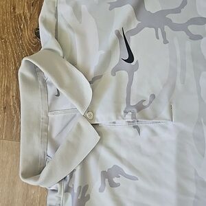 Nike men's large golf shirt